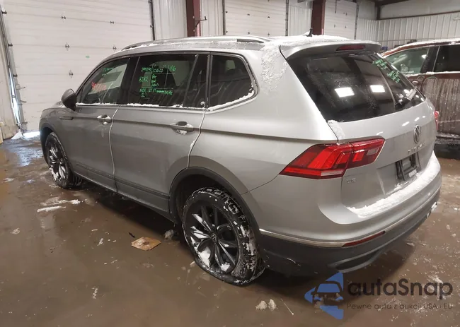 3VVMB7AX4PM004450: 44217470