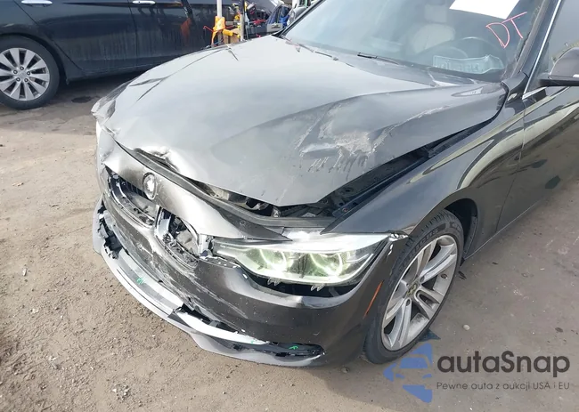 WBA8K3C34HA022798: 44217540