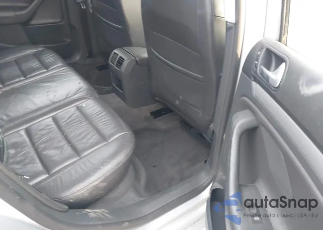 3VWDF71KX6M769827: 44217553