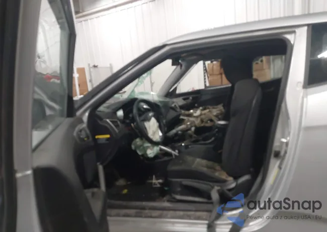 KMHTC6AD9GU263272: 44217597