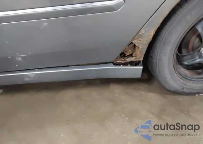 1G1ZT53896F138552: 44217618