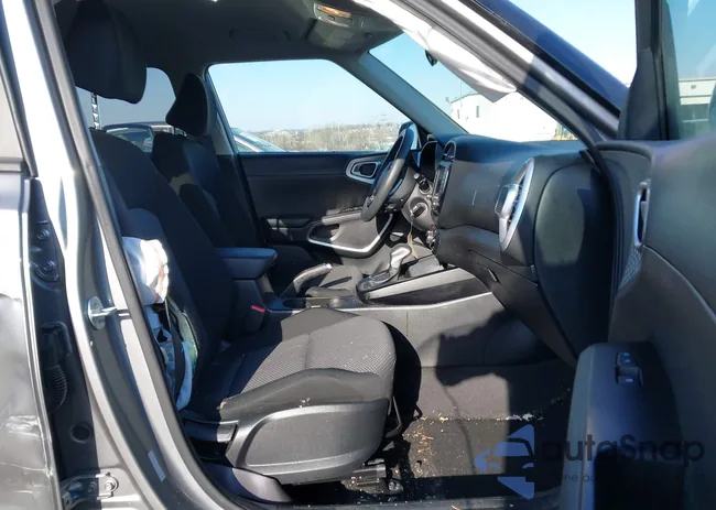 KNDJ23AUXP7883334: 44217624