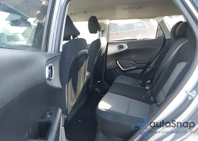 KNDJ23AUXP7883334: 44217624