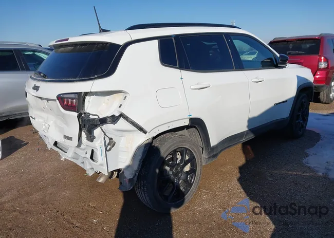 3C4NJDBNXST555594: 44217637