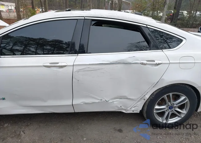 3FA6P0RU2GR405661: 44217652