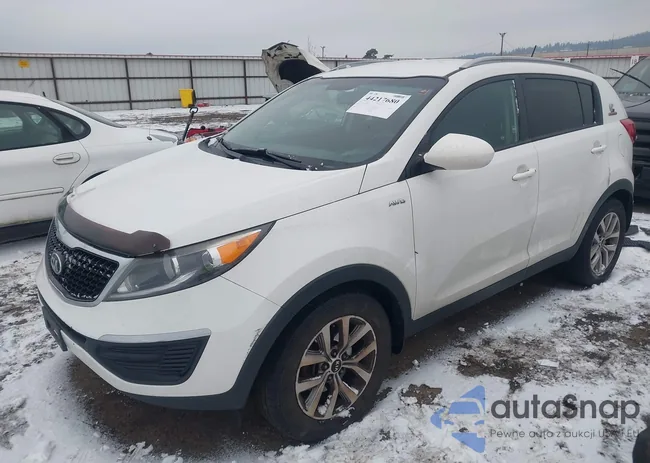 KNDPBCAC6G7798167: 44217680