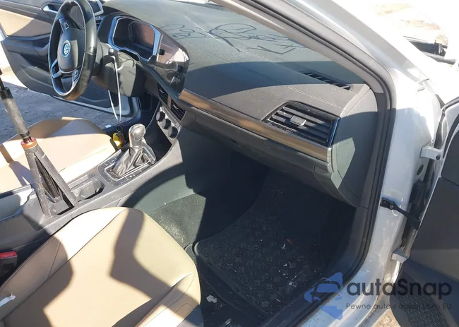 3VWE57BU3KM190048: 44217736