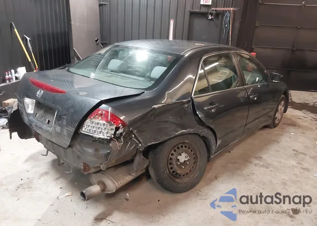 1HGCM56417A077250: 44217797