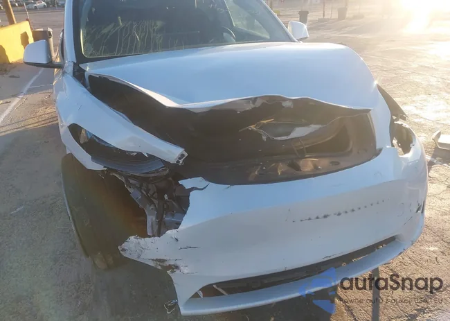 7SAYGDEE5RF090886: 44217857