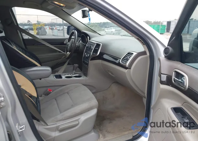 1C4RJEAG3CC354997: 44217026