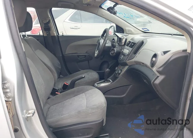 1G1JA5SH5C4201383: 44217061