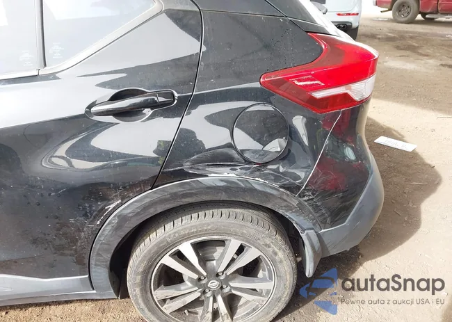 3N1CP5CU3JL517773: 44217092