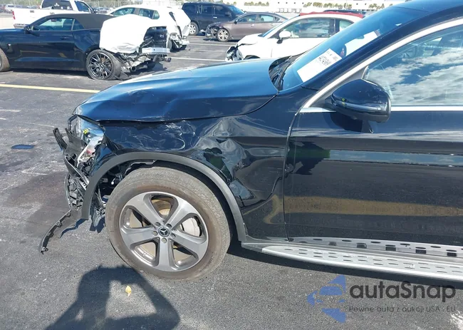 W1N0J8EB6PG166877: 44217370