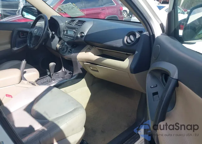 2T3YF4DV0CW139334: 44218373