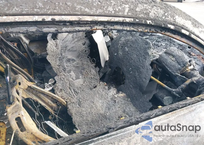 2G1FA1E3XC9112744: 44218425