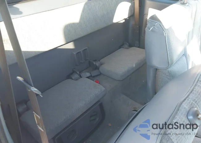 4TAWM72N8XZ524885: 44218476