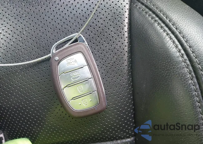 KM8J3CALXLU273199: 44218482