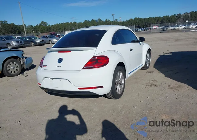 3VWF17AT8HM626944: 44218520