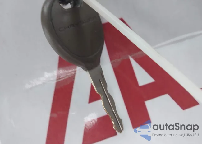 1C3EL55U61N688553: 44218543