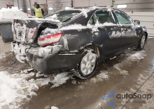 4T4BF3EK5AR021943: 44218573