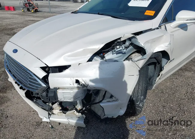 3FA6P0RU2JR141297: 44218616