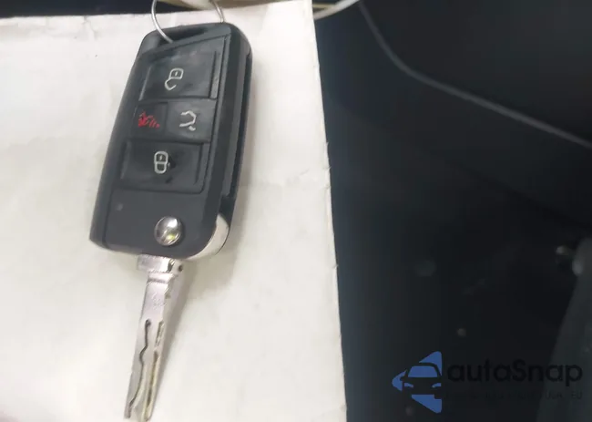 1V2AR2CA8JC522741: 44218649