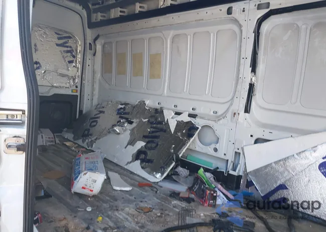 1FTYR3XM5KKA64013: 44218682