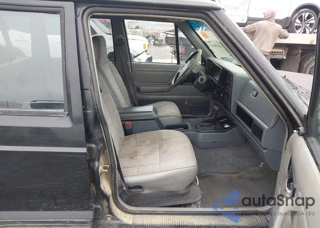 1J4FJ68S0TL314955: 44218692