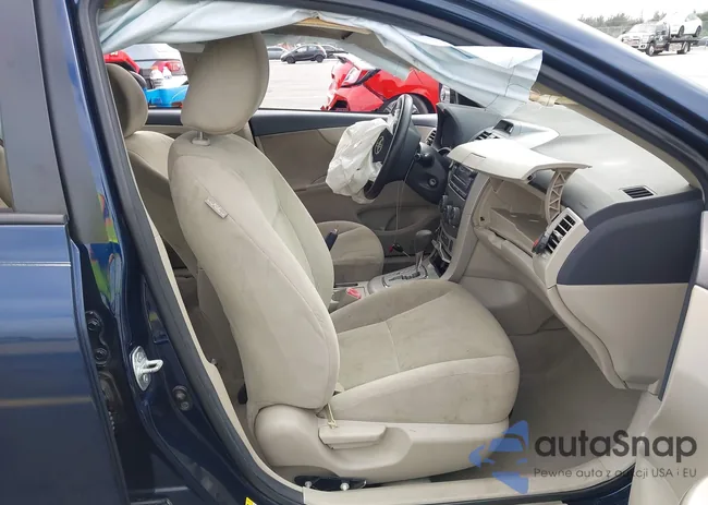 5YFBU4EE7CP015422: 44218706