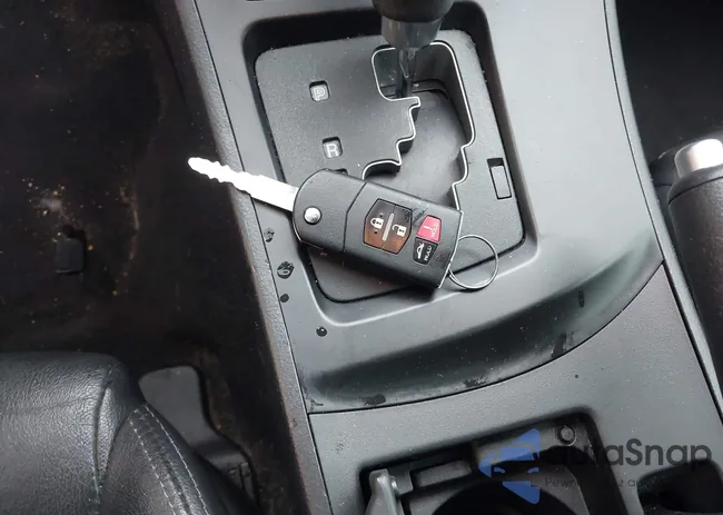 JM1BL1W74C1666013: 44218708