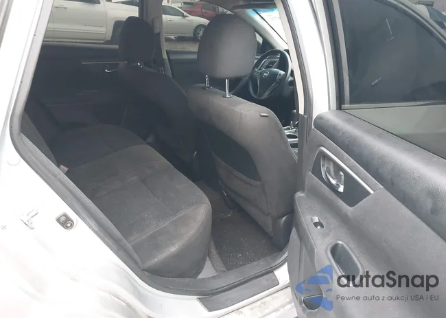 1N4AL3AP2FC149077: 44218731