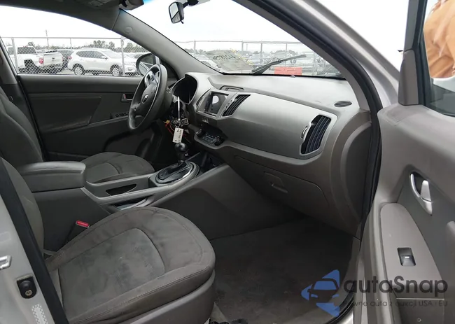 KNDPB3A26D7488409: 44218756