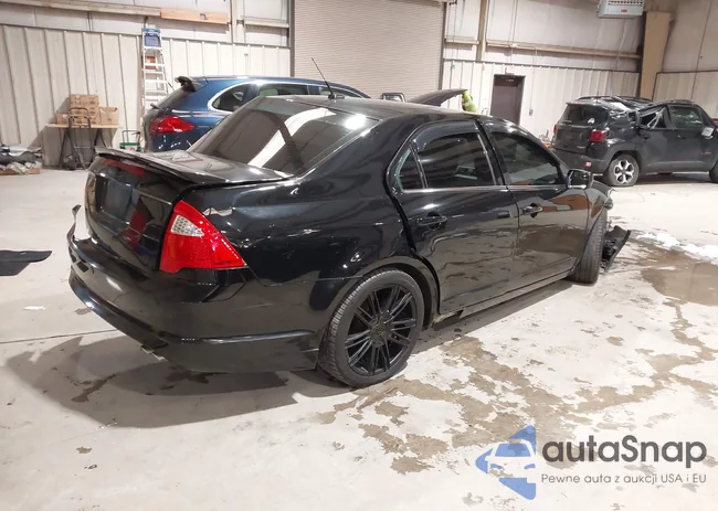 3FAHP0HA6CR117586: 44218769