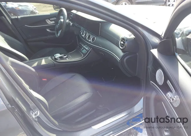 WDDZF8EB1LA740949: 44218778