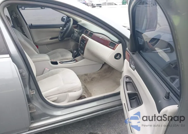 2G1WT55KX89153195: 44218802