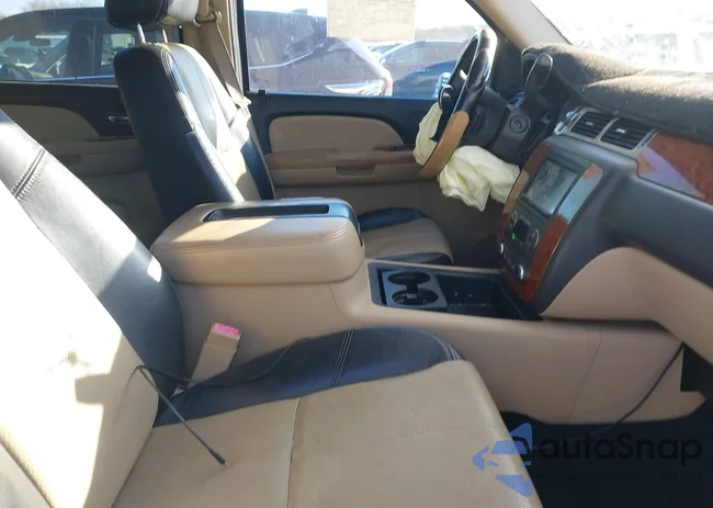 3GNFK16387G105748: 44218804