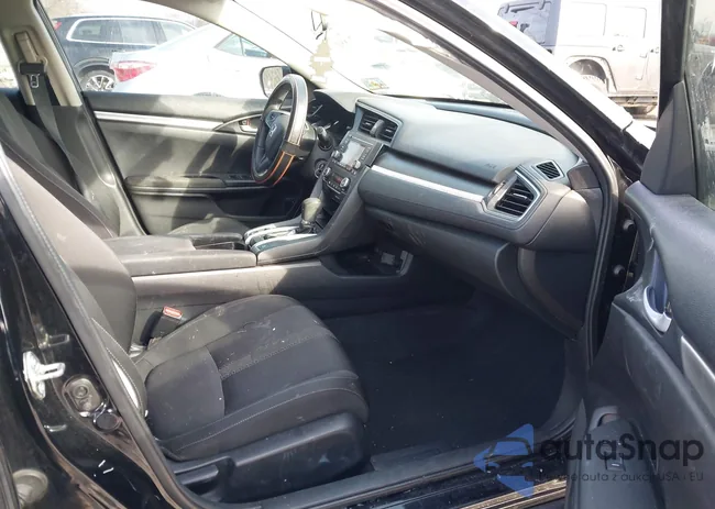 2HGFC2F55JH525845: 44218807