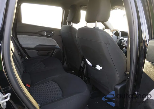 3C4NJDAN4PT557625: 44218818