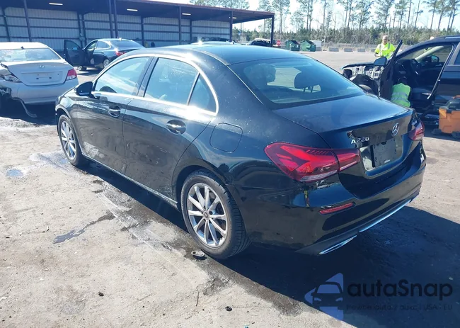 WDD3G4FB1KW018960: 44218820