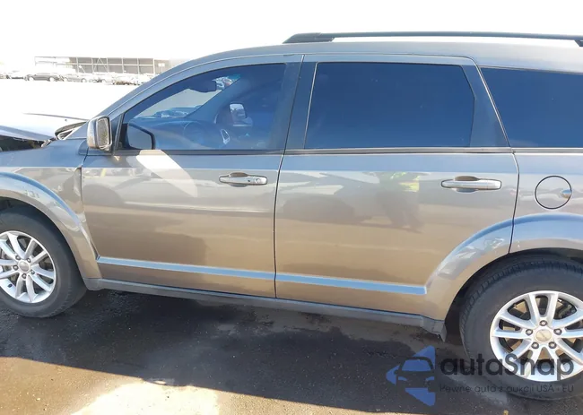 3C4PDCBB2DT649889: 44218846