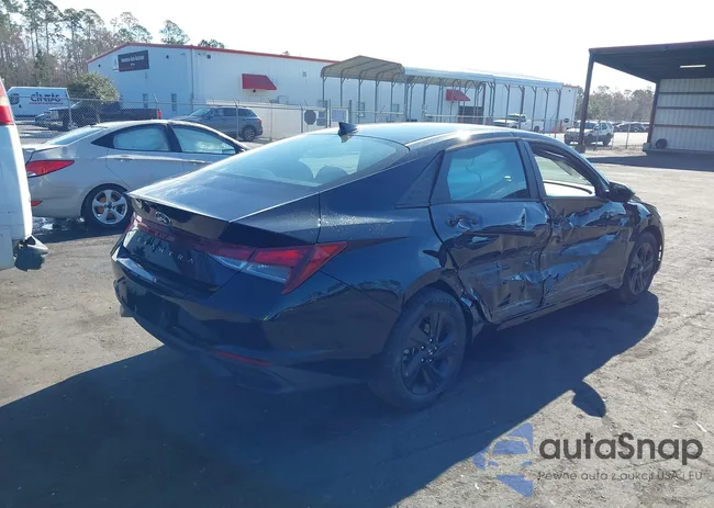 KMHLS4AG8NU342933: 44218878