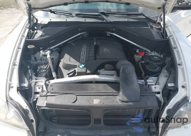 5UXZV4C51D0E07341: 44218884