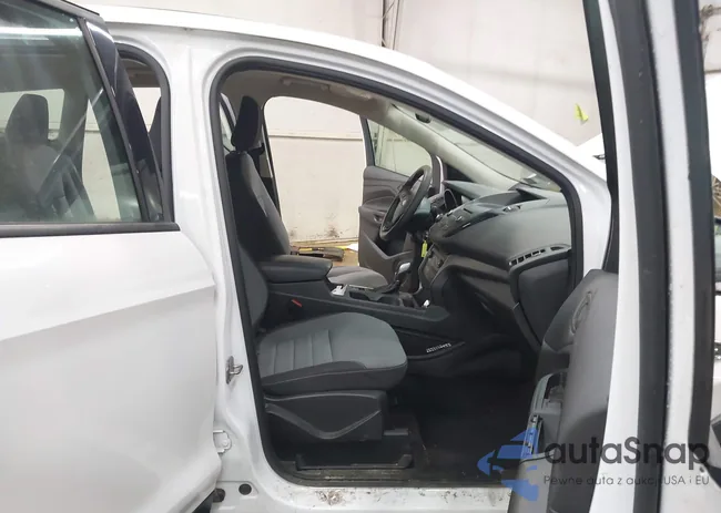 1FMCU0F76JUC29990: 44218908