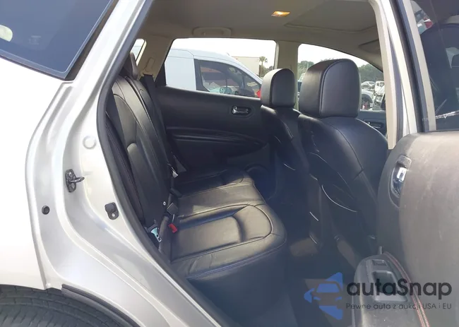 JN8AS5MT4CW258446: 44218910