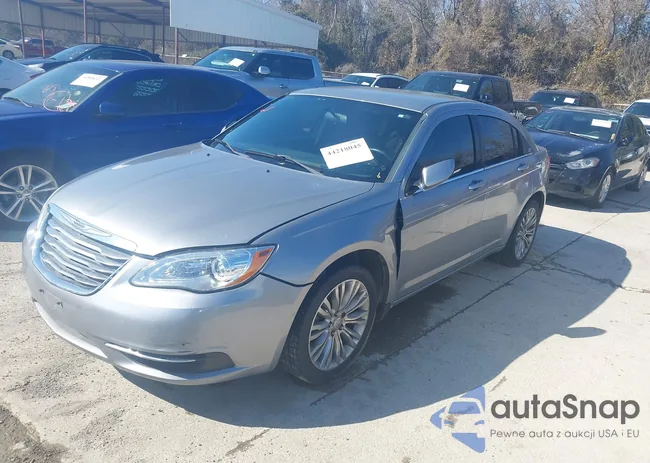 1C3CCBAB2EN205401: 44218045