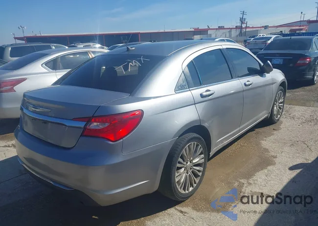 1C3CCBAB2EN205401: 44218045