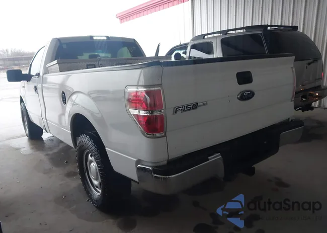 1FTNF1CF6EKG09552: 44218058