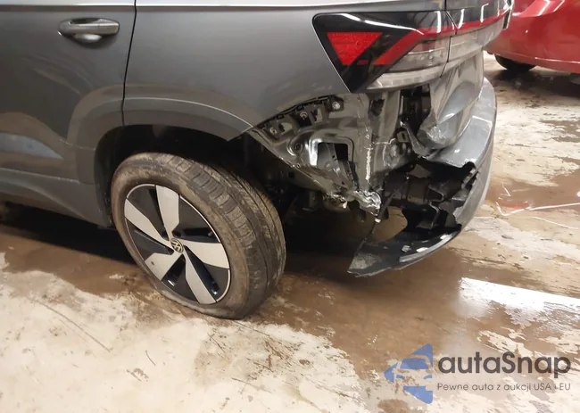 3VV8C7B22SM039000: 44218228