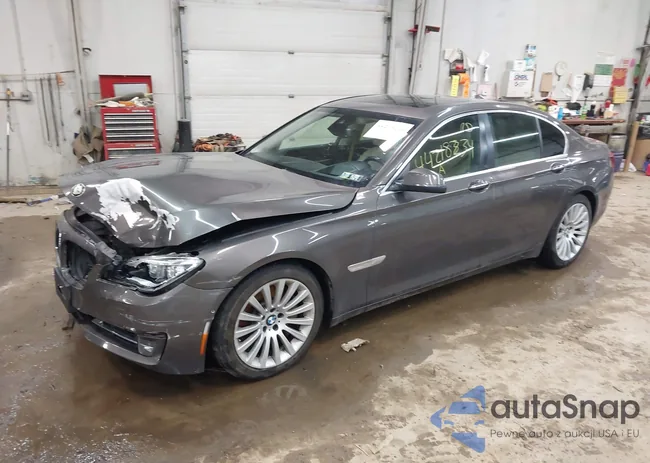 WBAYB6C58DD223521: 44218234