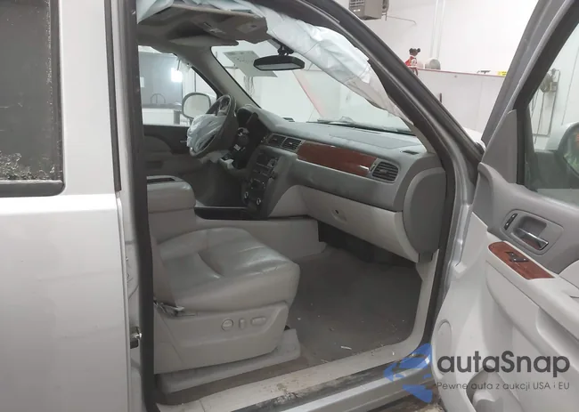 1GKS2CE04CR163980: 44218257